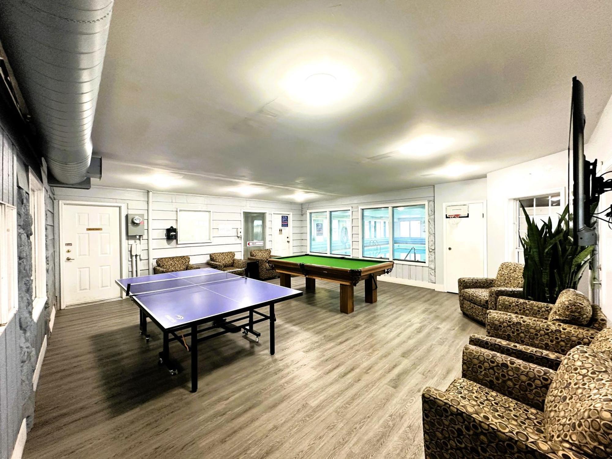 קלונה Okanagan Seasons Resort מראה חיצוני תמונה